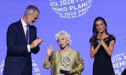 ISABEL ALLENDE GANA EL PREMIO PLANETA Y RETOMA LA HISTORIA DE “LA CASA DE LOS ESPÍRITUS”