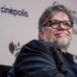 GUILLERMO DEL TORO ROMPE EN LLANTO EN MORELIA: “LE FALLAMOS A ESTA GENERACIÓN”