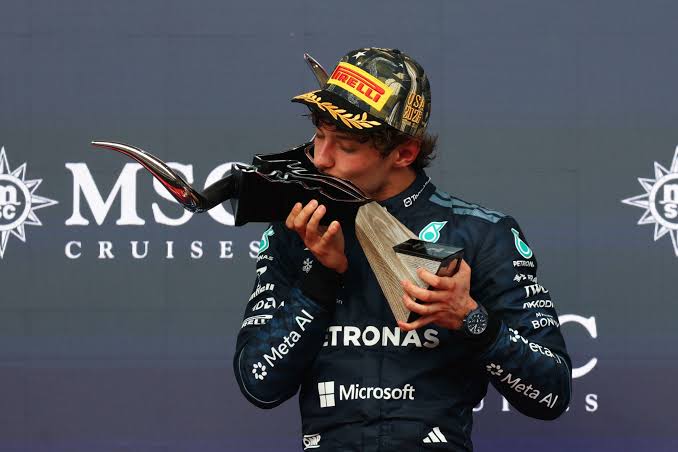 KIMI ANTONELLI GANA EN AUSTIN Y LLEGA AL GRAN PREMIO DE MÉXICO CON EL TÍTULO DE F1 AL ALCANCE