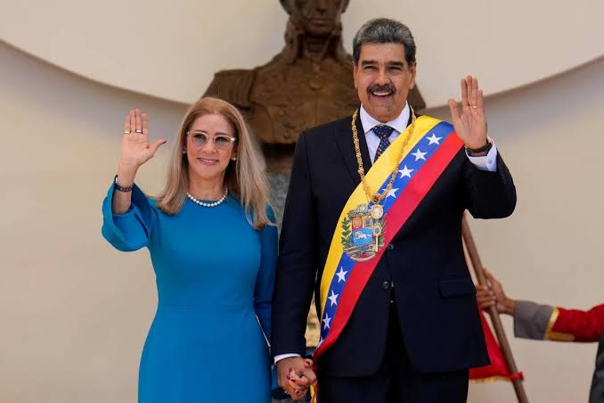 MADURO Y CILIA FLORES PODRÍAN ENFRENTAR NUEVOS CARGOS POR PRESUNTAS TORTURAS