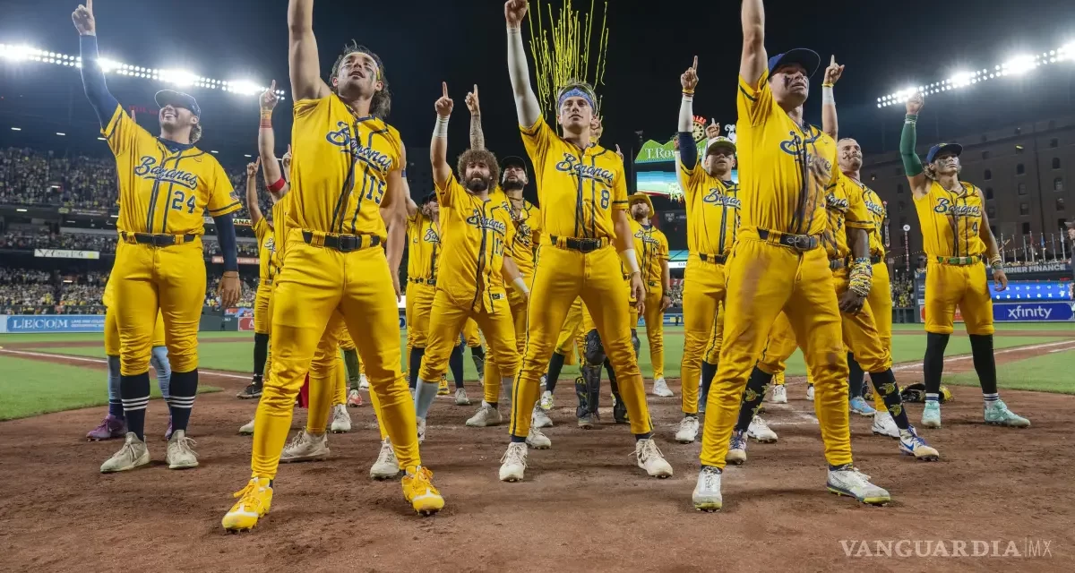 ¡LOS SAVANNAH BANANAS LLEGAN A MONTERREY! EL BANANA BALL TENDRÁ DOS FECHAS EN 2027